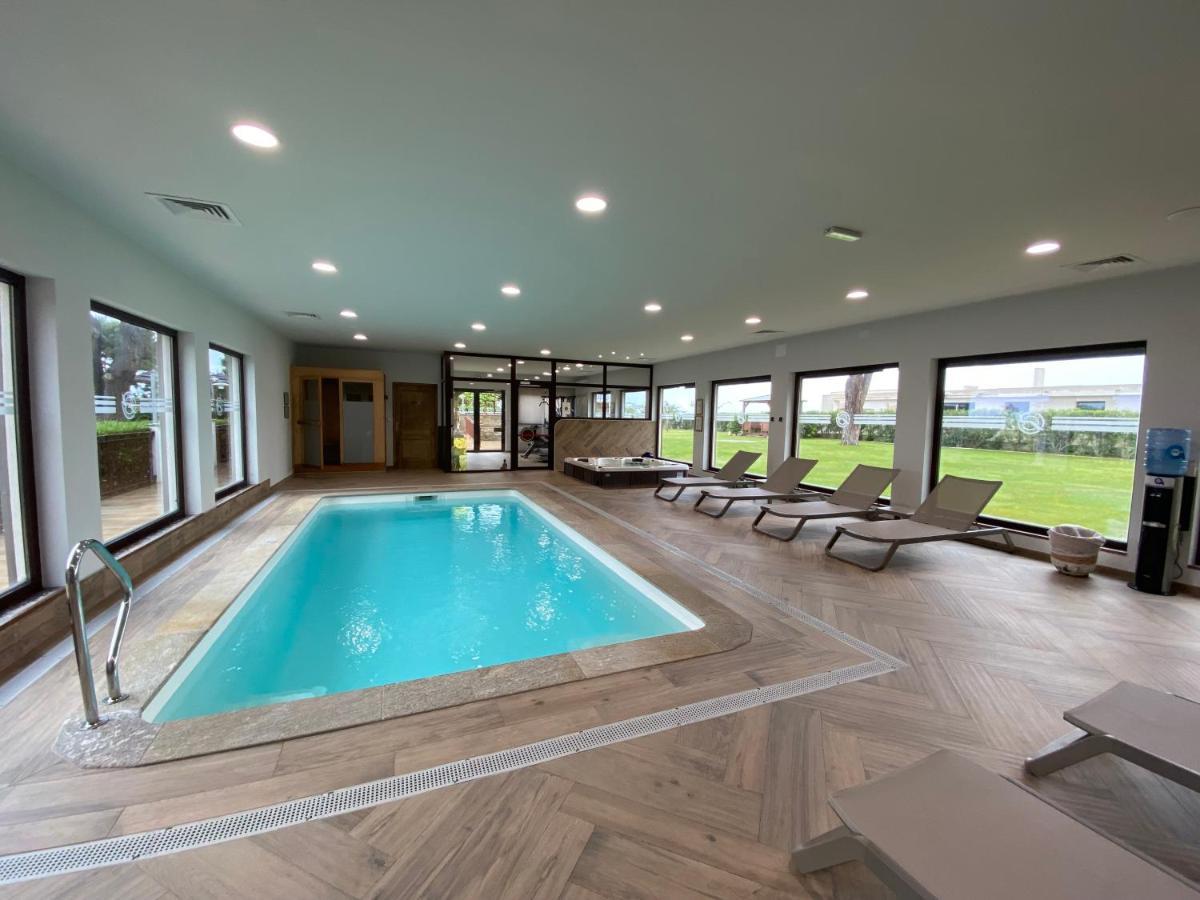 Hotel La Lagune Луччана Екстер'єр фото